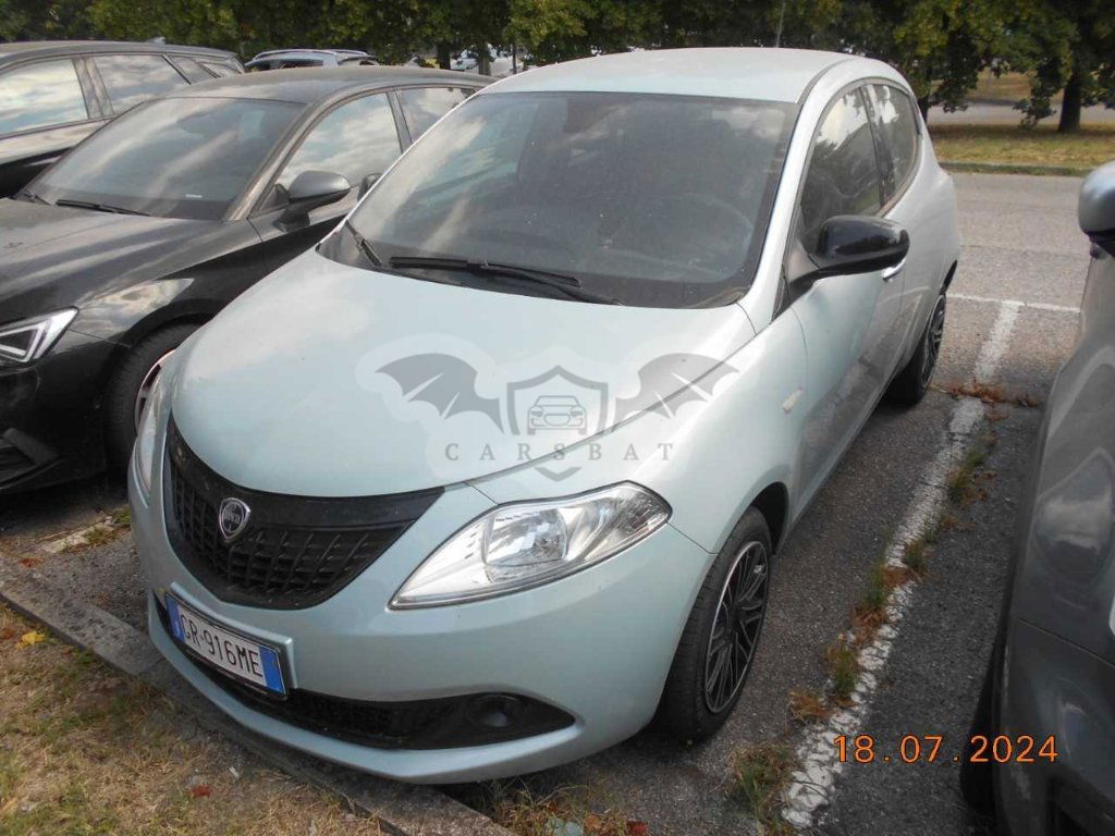 Lancia Ypsilon 1.0 Silver 2023
