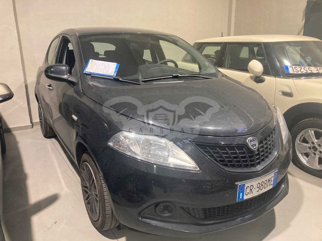 Lancia Ypsilon 1.0 Silver 2023