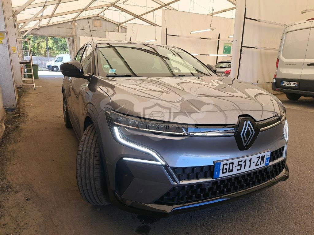 Renault Megane E-Tech Iconic 2023