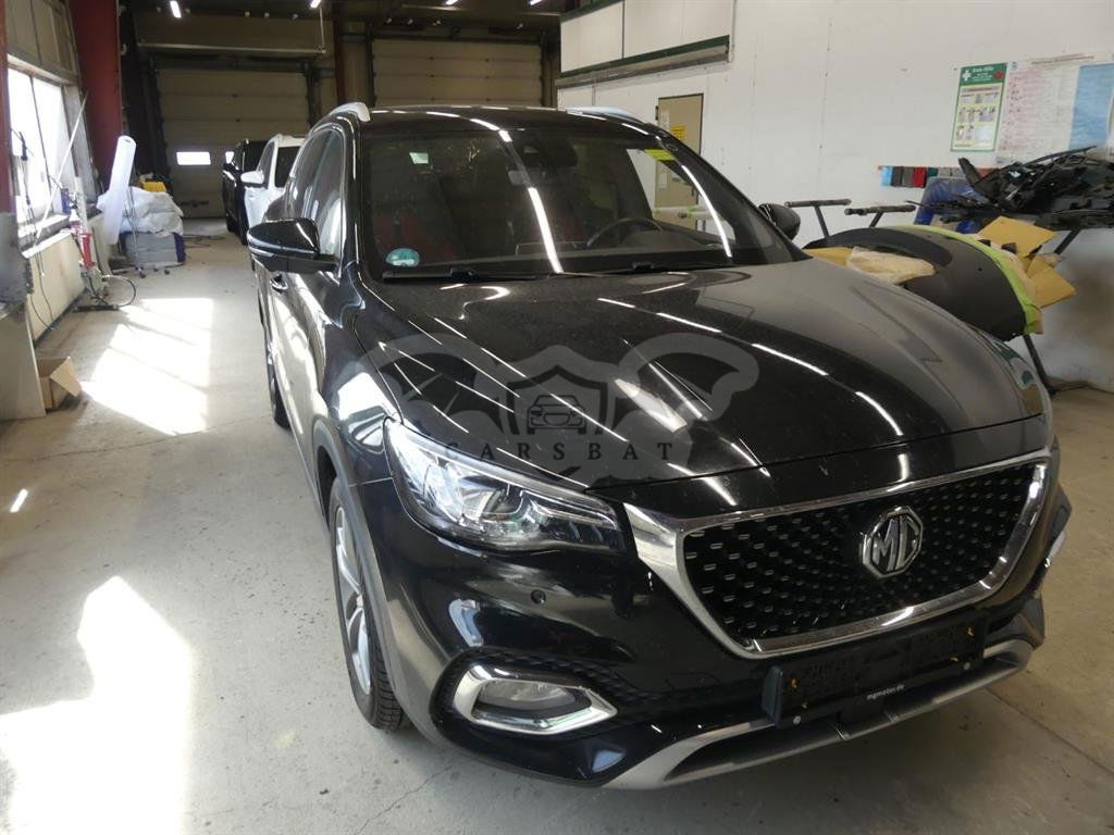 MG EHS Luxury 2022
