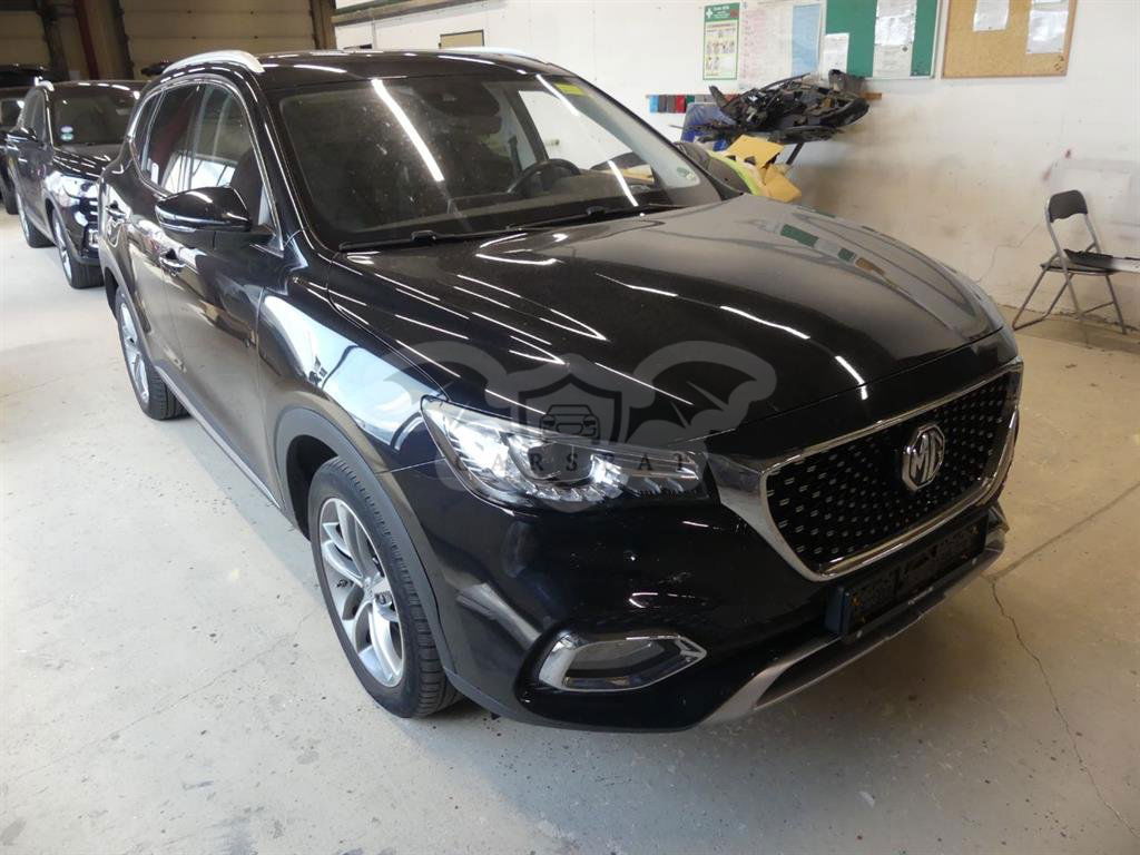 MG EHS Luxury 2022