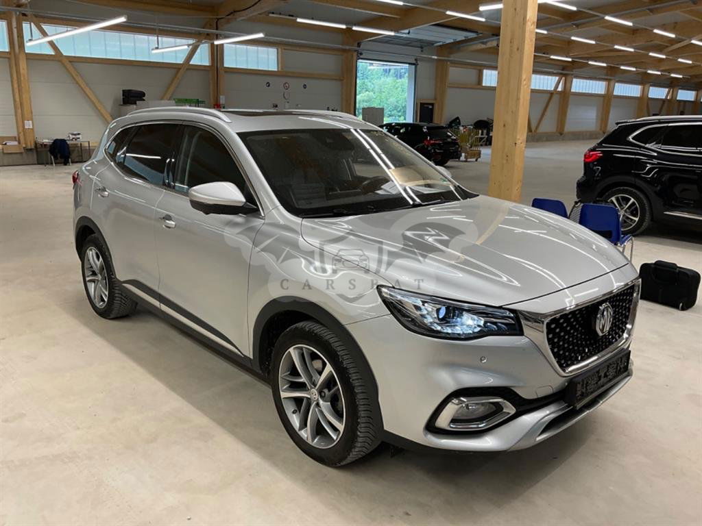MG EHS Luxury 2022