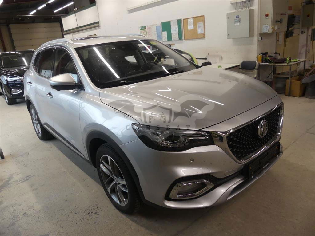MG EHS Luxury 2022