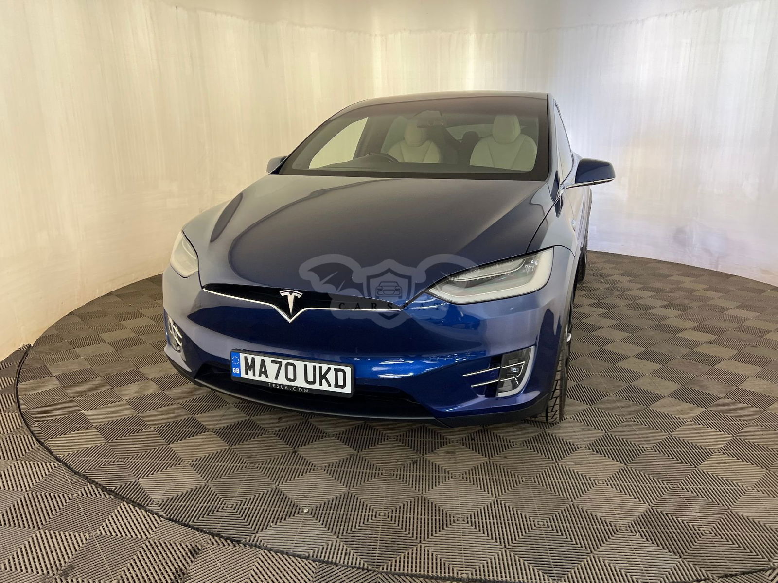 Tesla Model X 2020