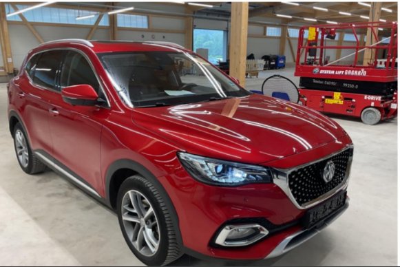 MG EHS Luxury 2022