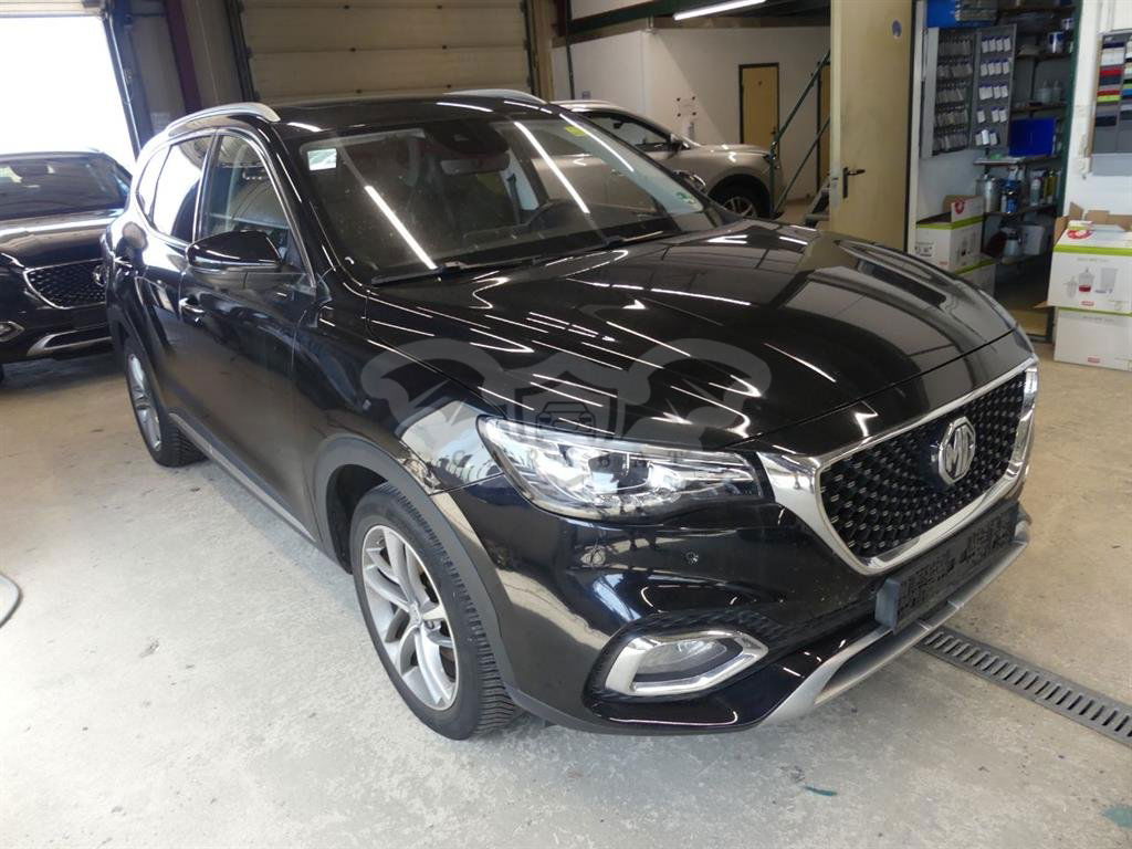 MG EHS Luxury 2022
