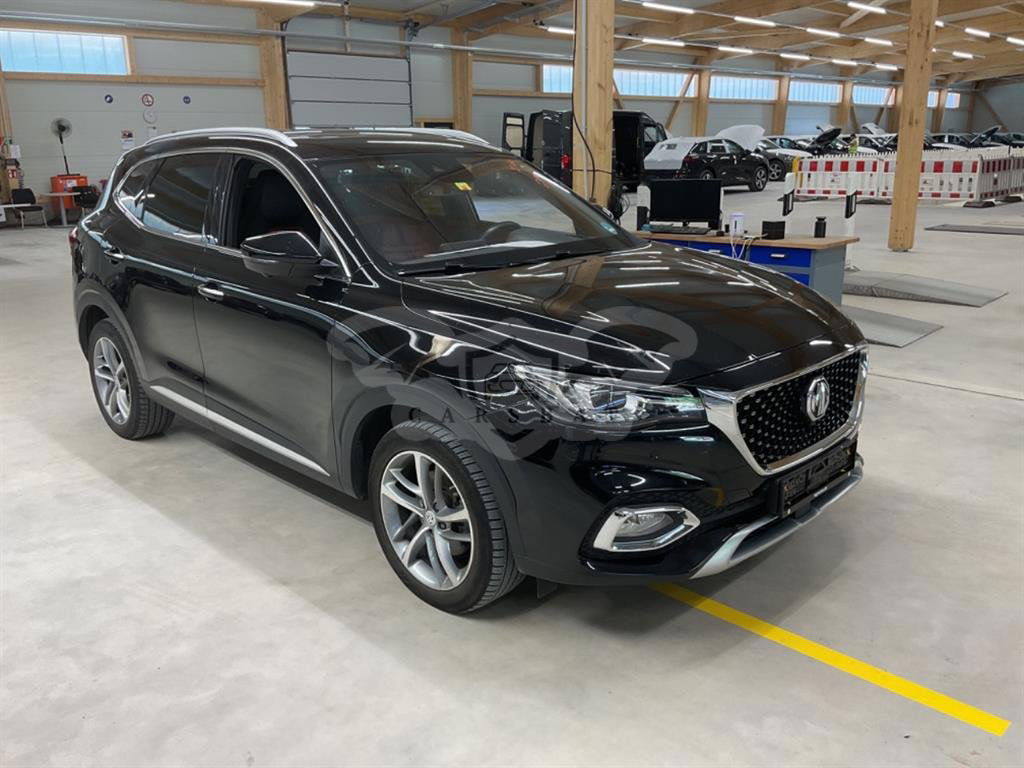 MG EHS Luxury 2022