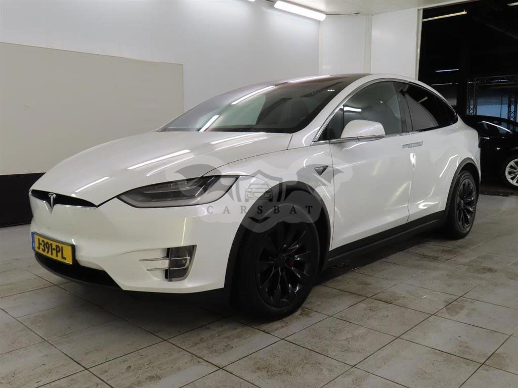 Tesla Model X 2020
