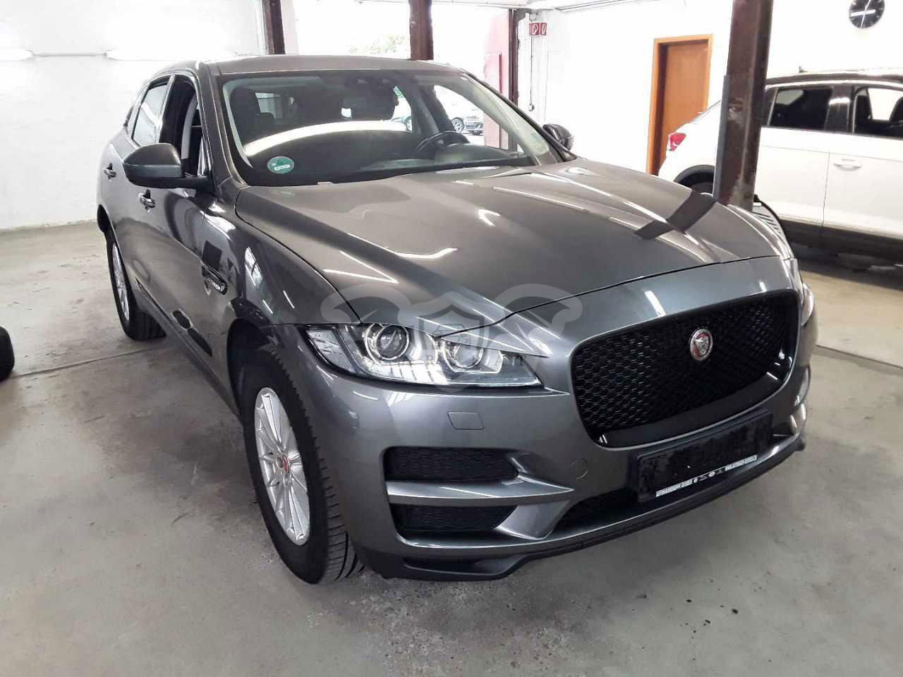 Jaguar F-Pace 2017