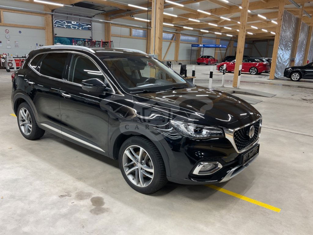 MG EHS Luxury 2022
