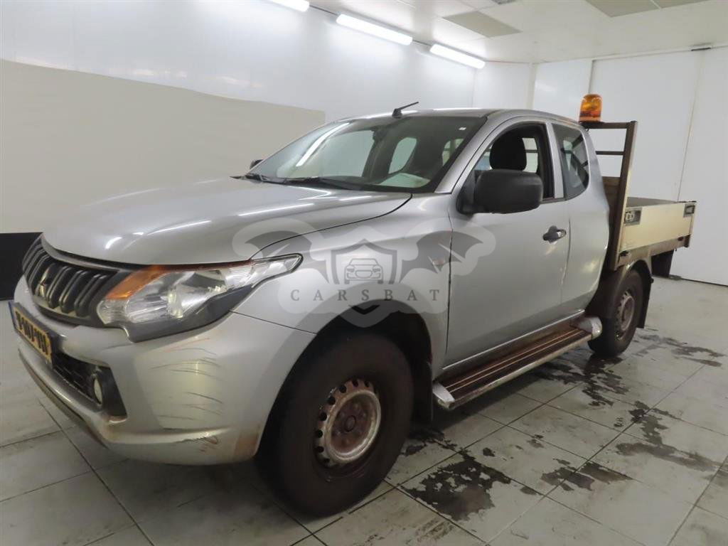 Mitsubishi L200 2.4 DI-D Invite 2019