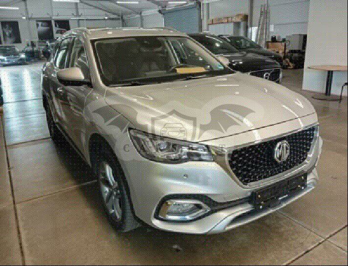 MG EHS Luxury 2022