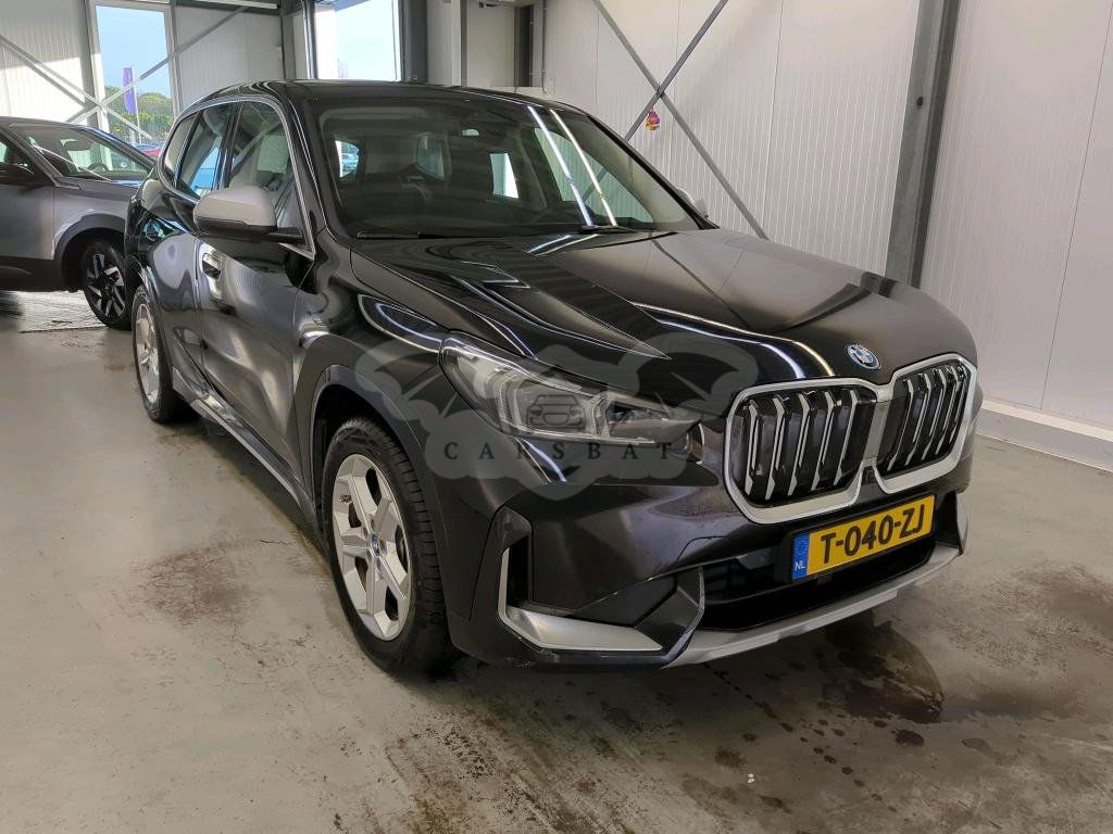 BMW iX1 2023