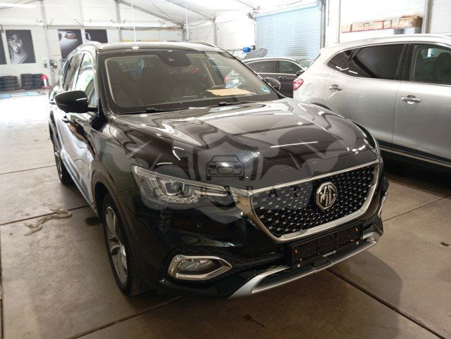 MG EHS Luxury 2022