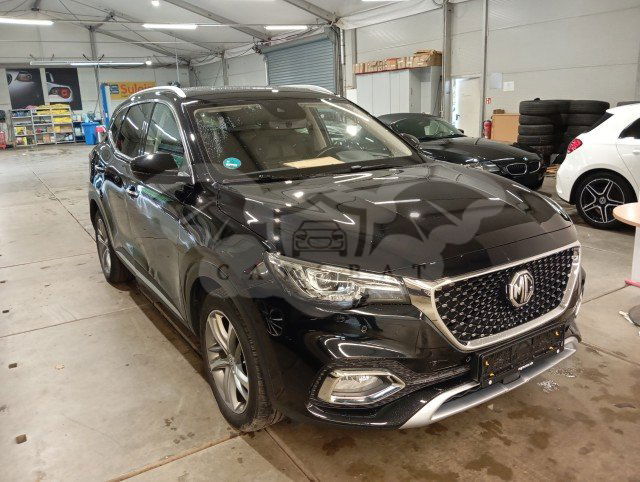 MG EHS Luxury 2022