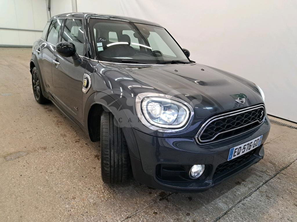 Mini Countryman Cooper SE Red Hot Chili 2017