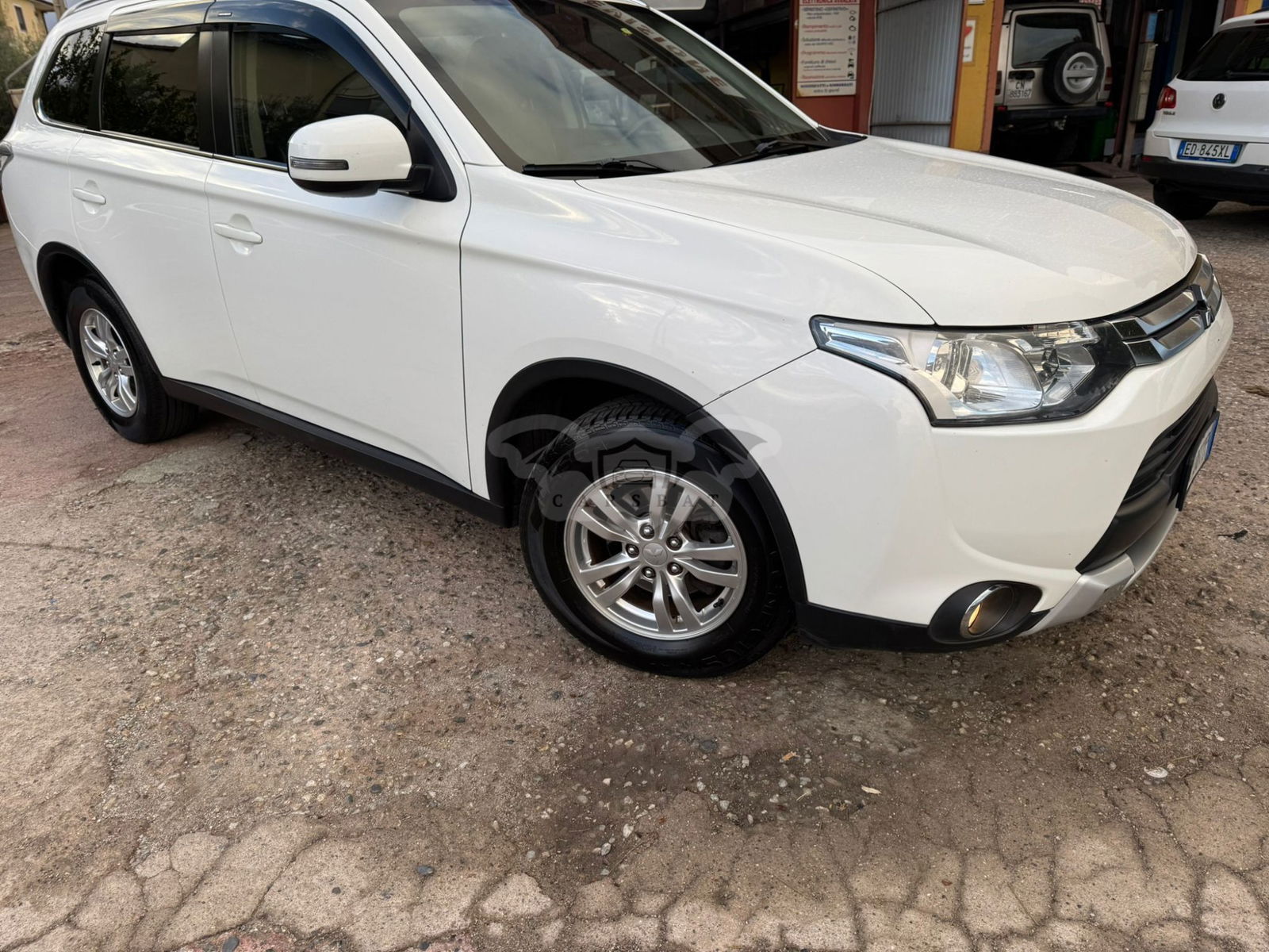 Mitsubishi Outlander 2.2 DI-D Intense 2014