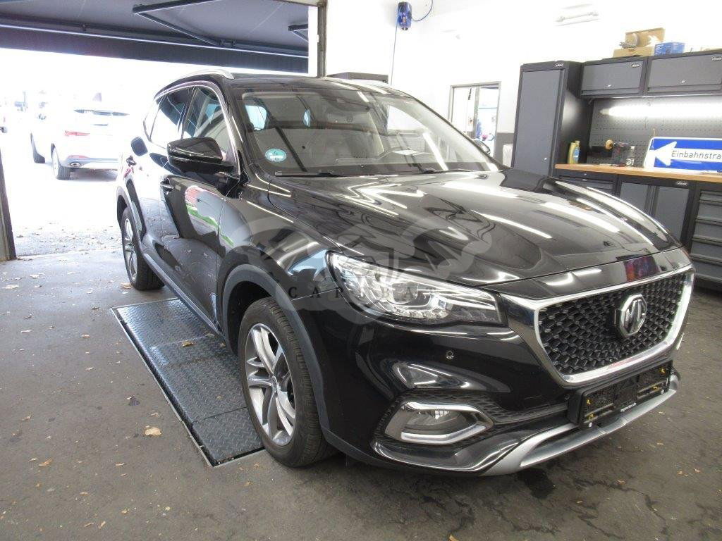 MG EHS Luxury 2021