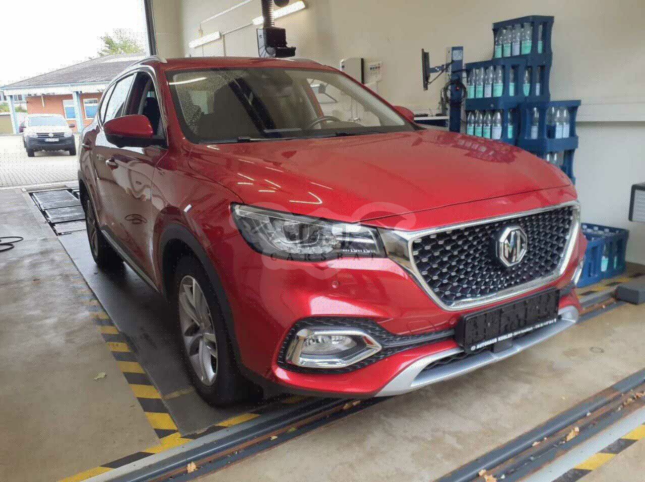 MG EHS Luxury 2021