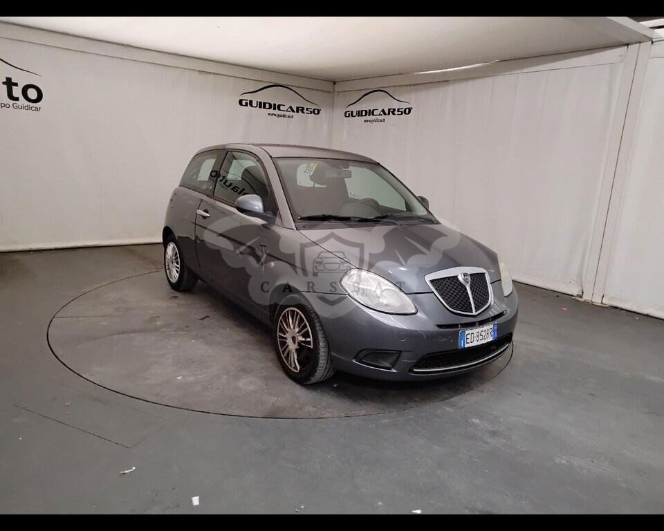 Lancia Ypsilon 1.2 Silver 2010