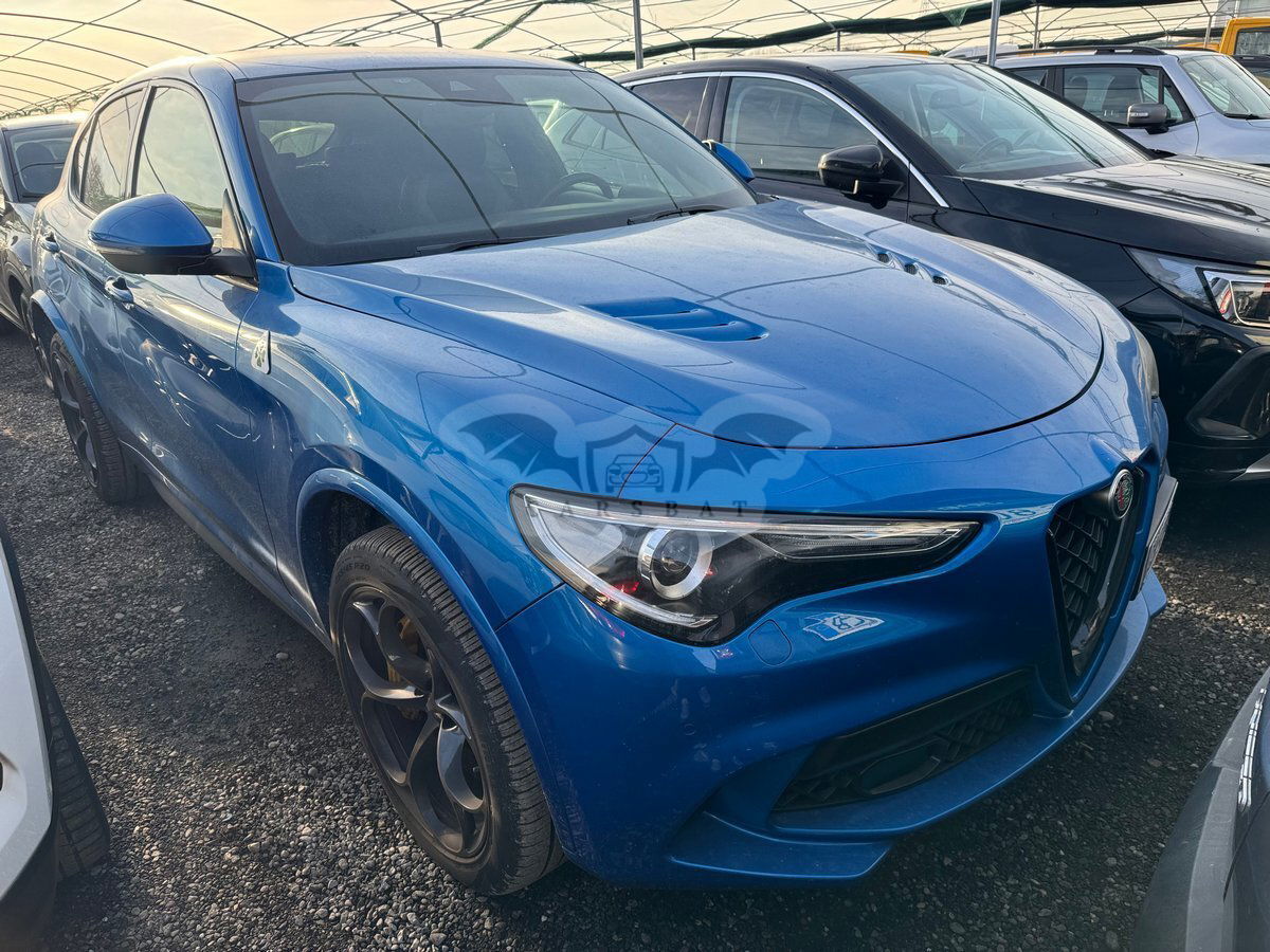 Alfa Romeo Stelvio 2.9 Quadrifoglio 2021
