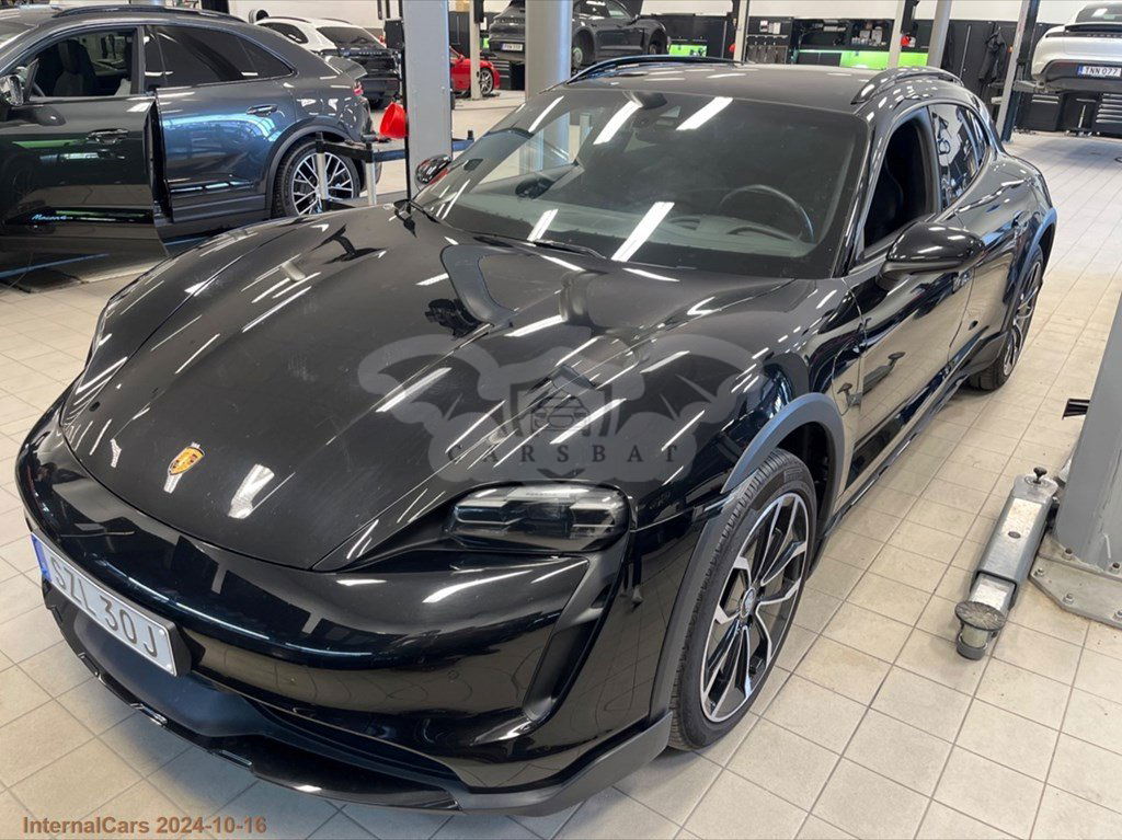 Porsche Taycan Cross Turismo 2023