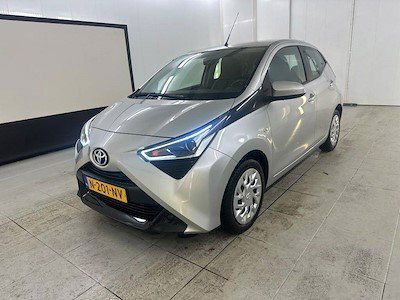 Toyota Aygo 1.0 VVT-i X-Play 2021