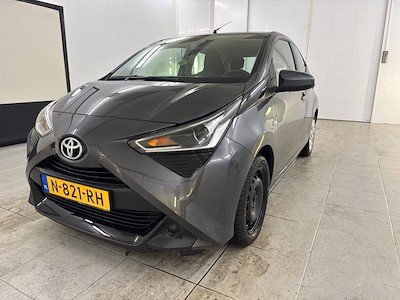 Toyota Aygo 1.0 VVT-i X-Play 2021