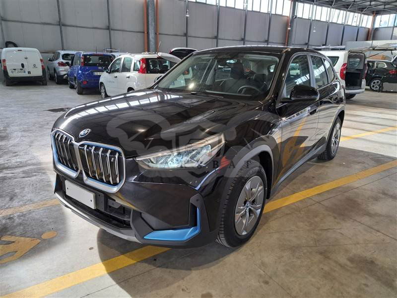 BMW iX1 2023