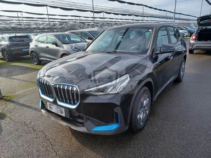 BMW iX1 2023
