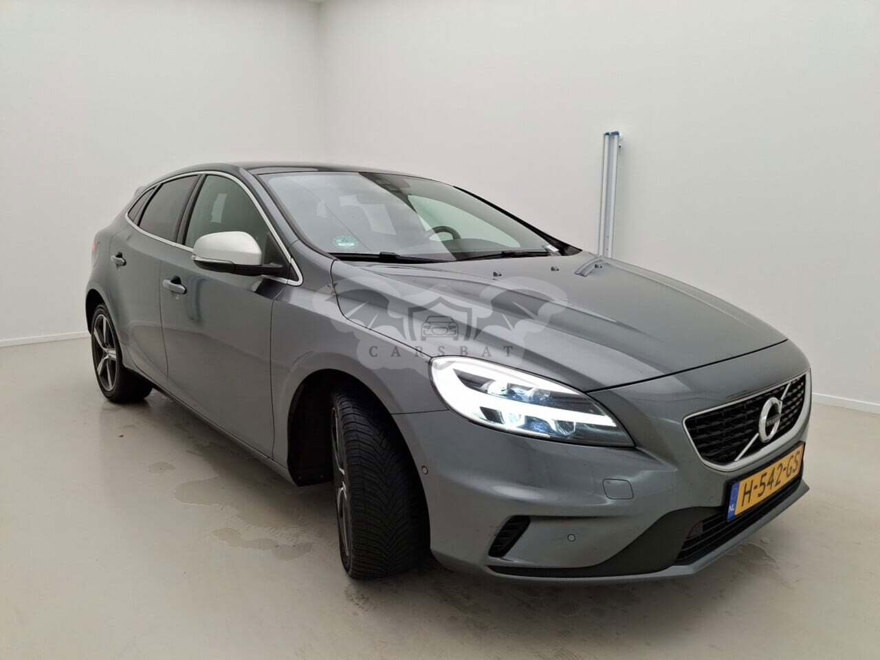 Volvo V40 T3 R-design 2020