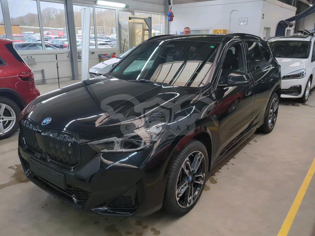 BMW iX1 2022