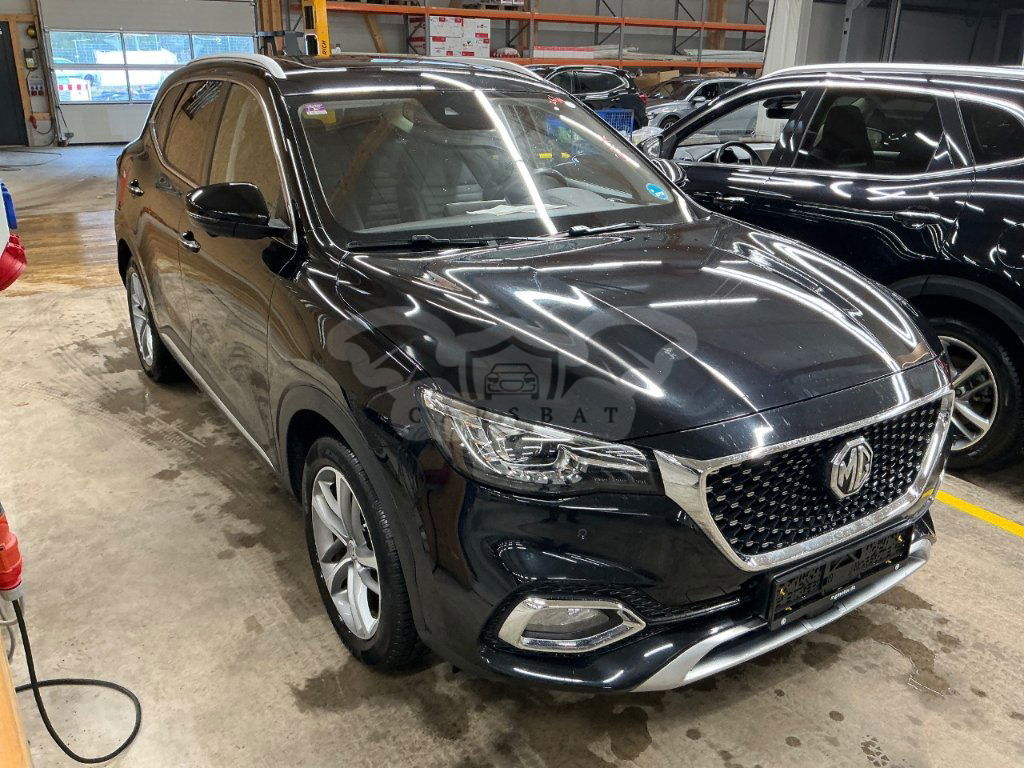 MG EHS Luxury 2022
