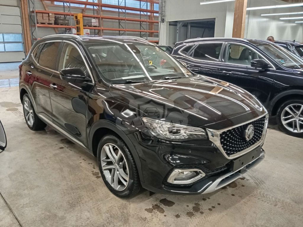MG EHS Luxury 2022
