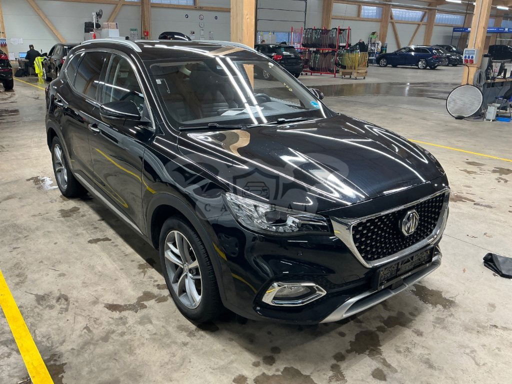 MG EHS Luxury 2022
