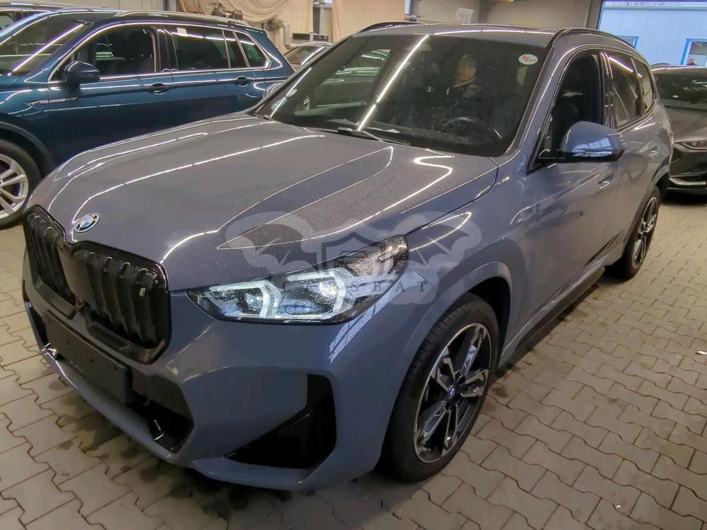 BMW iX1 2022