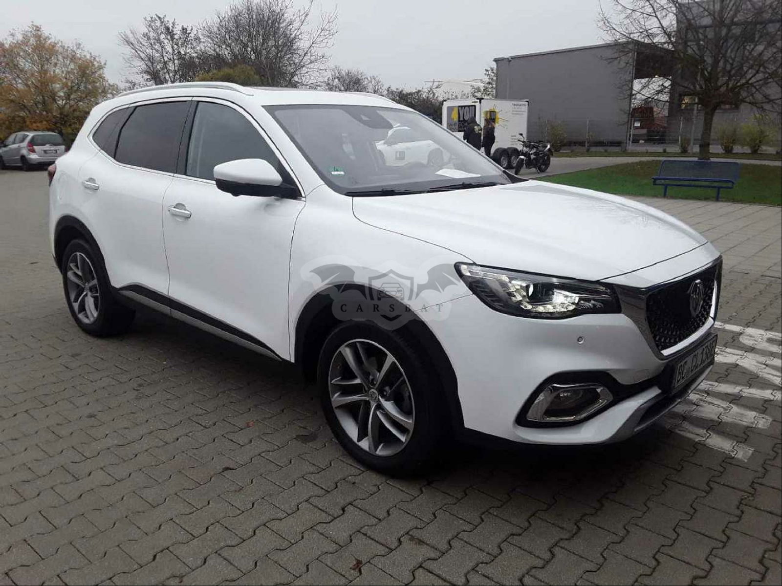 MG EHS Luxury 2021