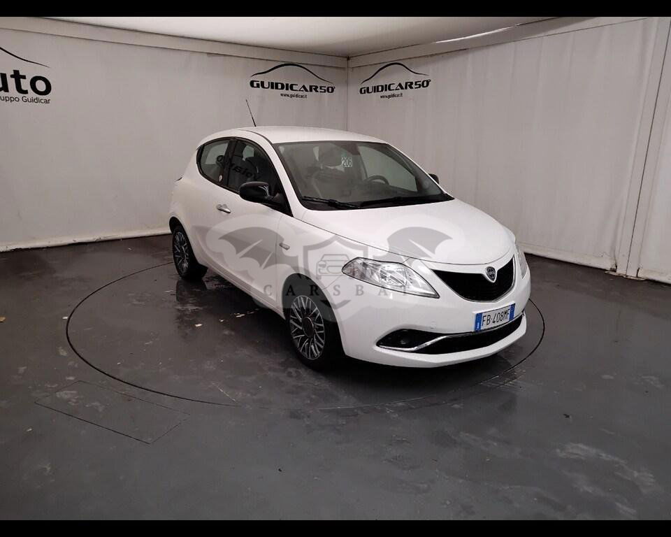 Lancia Ypsilon 1.2 Silver 2016
