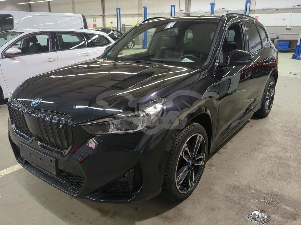 BMW iX1 2022
