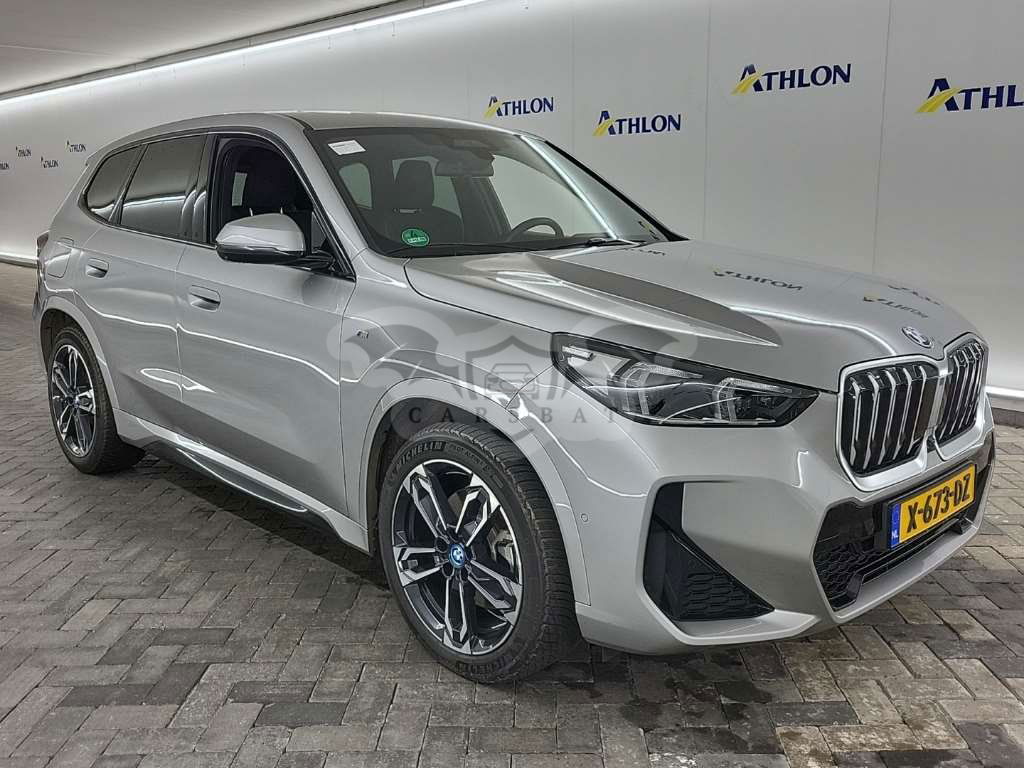 BMW iX1 2023