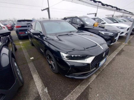 DS DS9 1.6 E-TENSE Performance Line + 2022