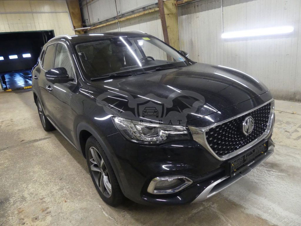 MG EHS Luxury 2022