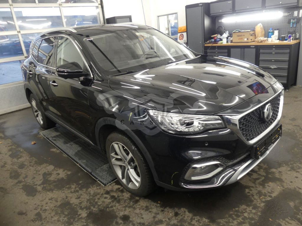 MG EHS Luxury 2022