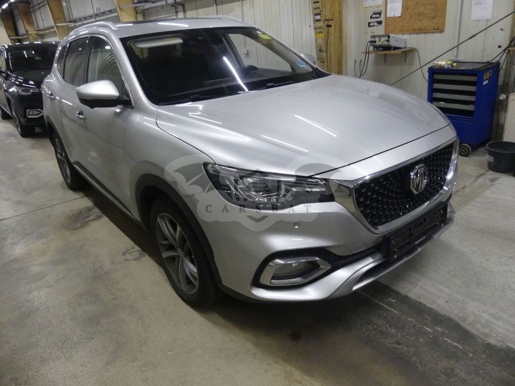 MG EHS Luxury 2022