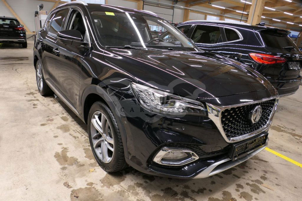 MG EHS Luxury 2022