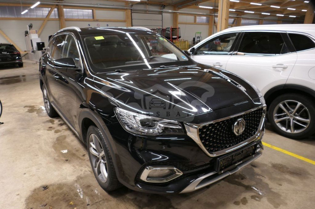 MG EHS Luxury 2022