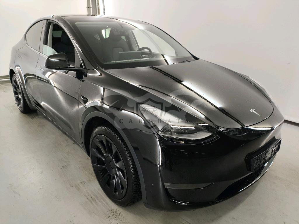 Tesla Model Y Long Range 2024