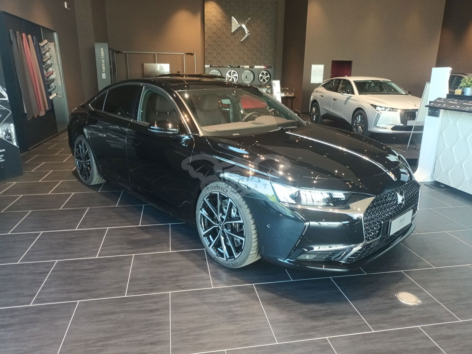 DS DS9 1.6 E-TENSE 2023
