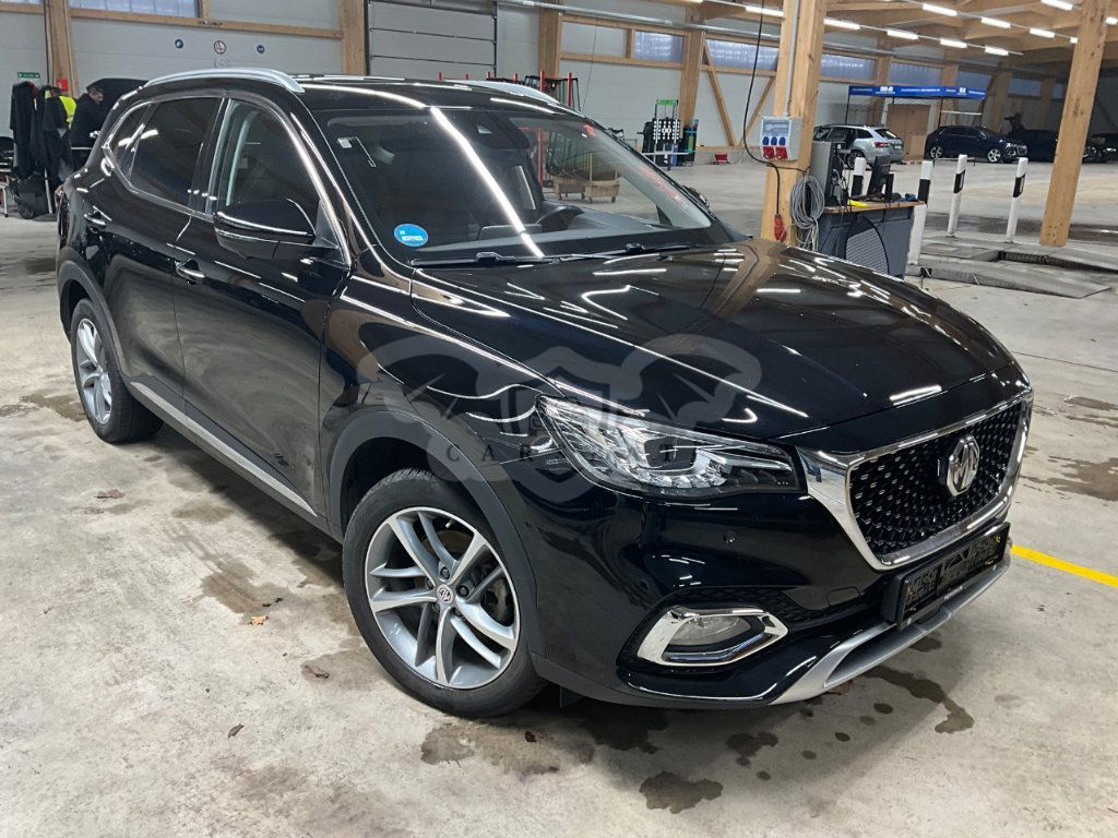 MG EHS Luxury 2022