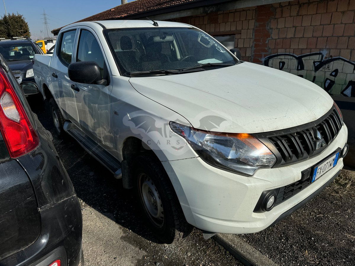 Mitsubishi L200 2.4 DI-D Invite 2019